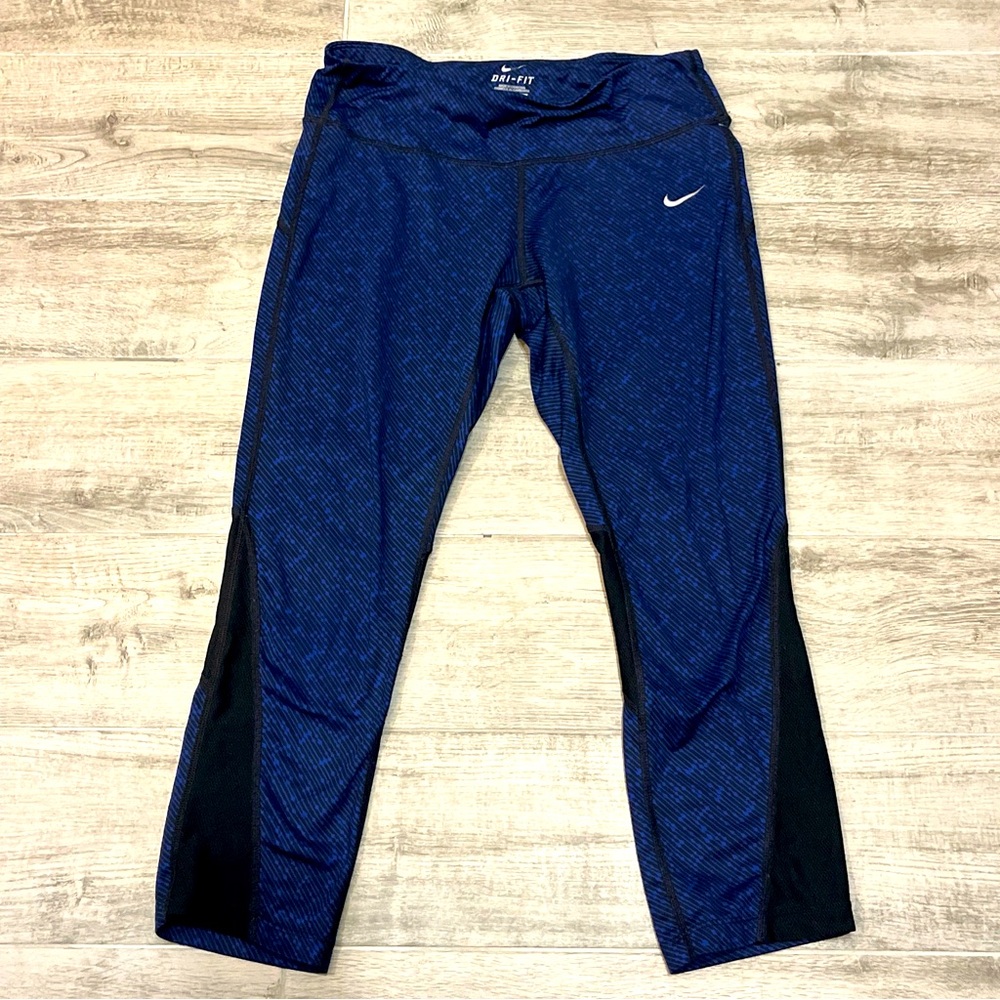 Nike Dri Fit Meteor Running Capri Leggings Blue‎ Black Woman’s Size Medium